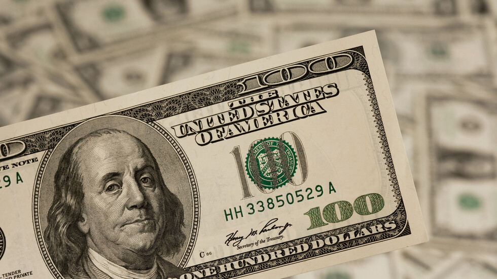 سعر الدولار اليوم السبت 20-5-2023 في ماكينات الصرافة