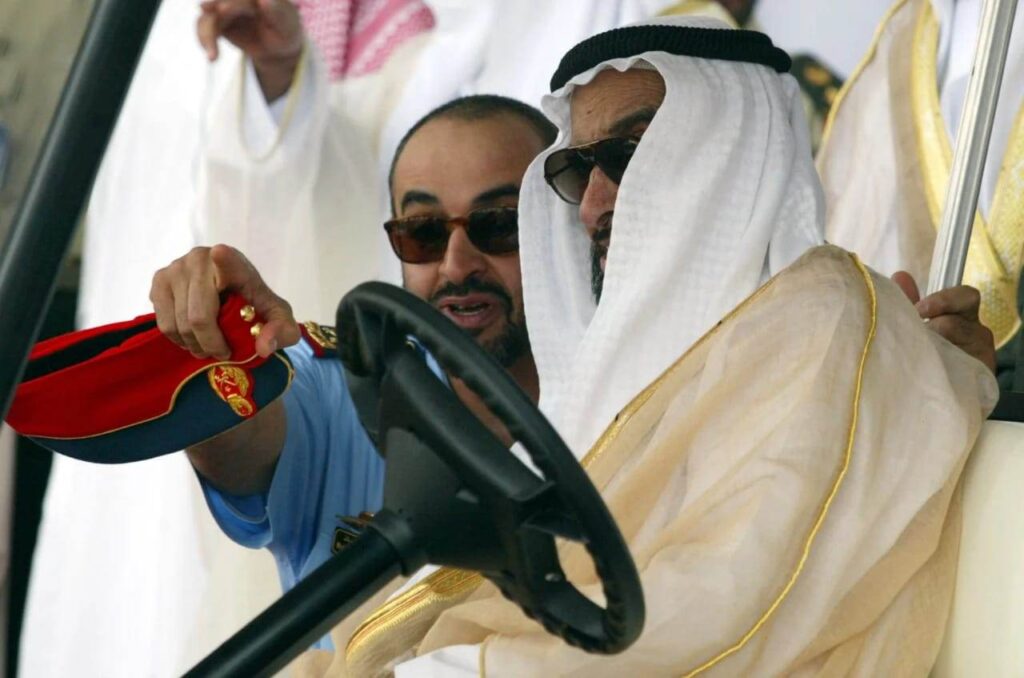 محمد بن زايد بمناسبة "يوم الأب