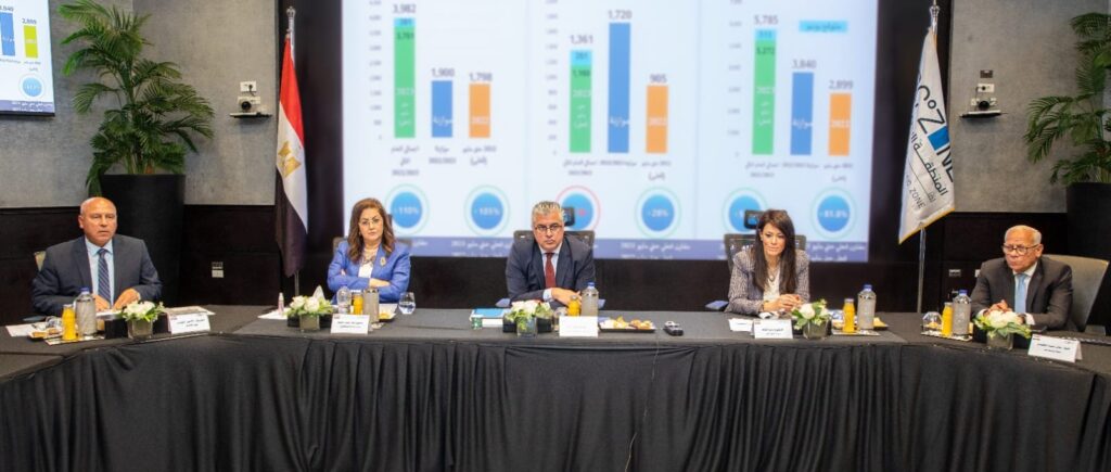 اقتصادية قناة السويس: 2.5 مليار دولار استثمارات أجنبية وأخرى وطنية بنحو 3.6 مليار جنيه بمناطق وموانئ الهيئة