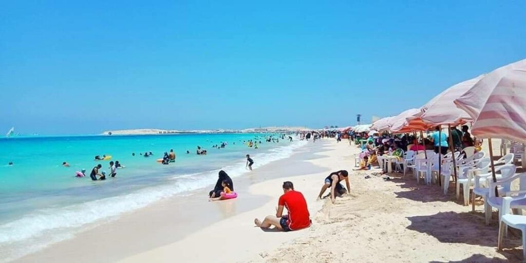 مطروح تحذر المصطافين من نزول هذه الشواطئ