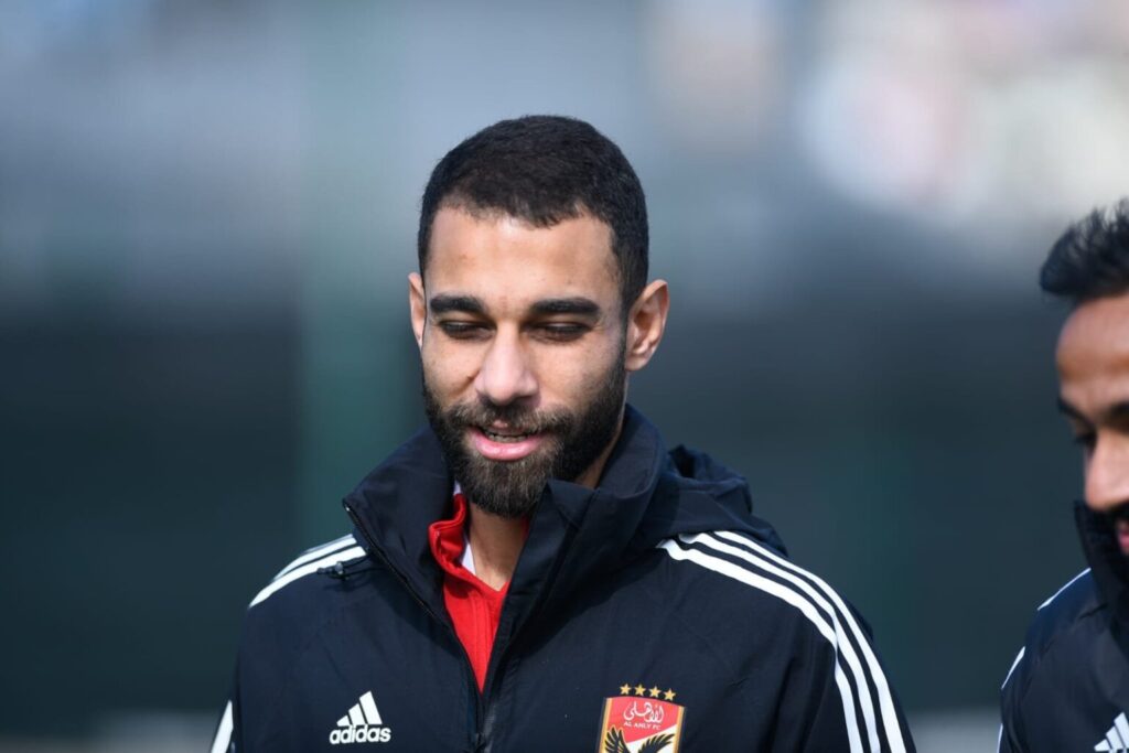 لجنة التخطيط بـ الأهلي تصدم عمرو السولية «خاص»