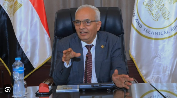 وزير التعليم: لو روحت مدرسة لقيت مبيعرفوش القراءة والكتابة هحاسب المدير