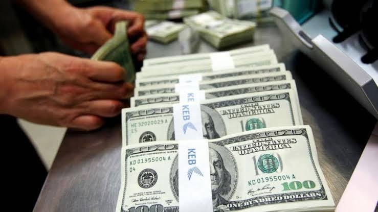 سعر الدولار مقابل الجنيه المصري اليوم السبت 28 أكتوبر.. تراجع جديد في السوق السوداء