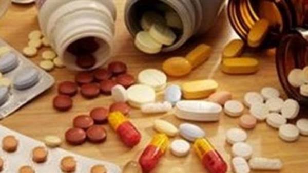 تأكد من تاريخ الإنتاج والصلاحية.. 8 نصائح قبل شراء الأدوية