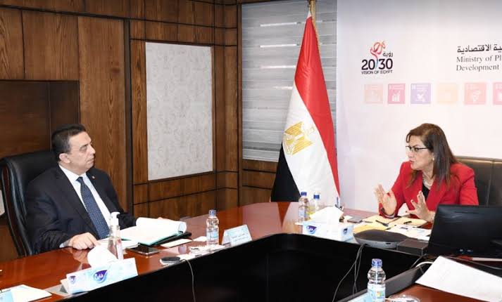 وزيرة التخطيط تبحث سبل التعاون مع رئيس مجموعة البنك الإسلامي للتنمية