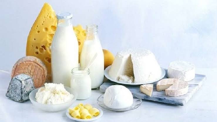 برلماني يوضح أسباب ارتفاع أسعار الألبان والأجبان