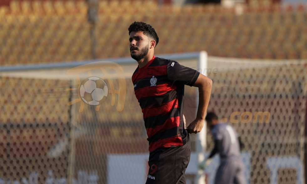 حسام أشرف يفض الشراكة مع بلحاج ويتصدر قائمة هدافي الدوري