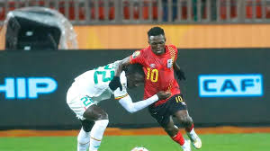 الزمالك يصدم الاتحاد الأوغندي والسبب ترافيس موتيابا