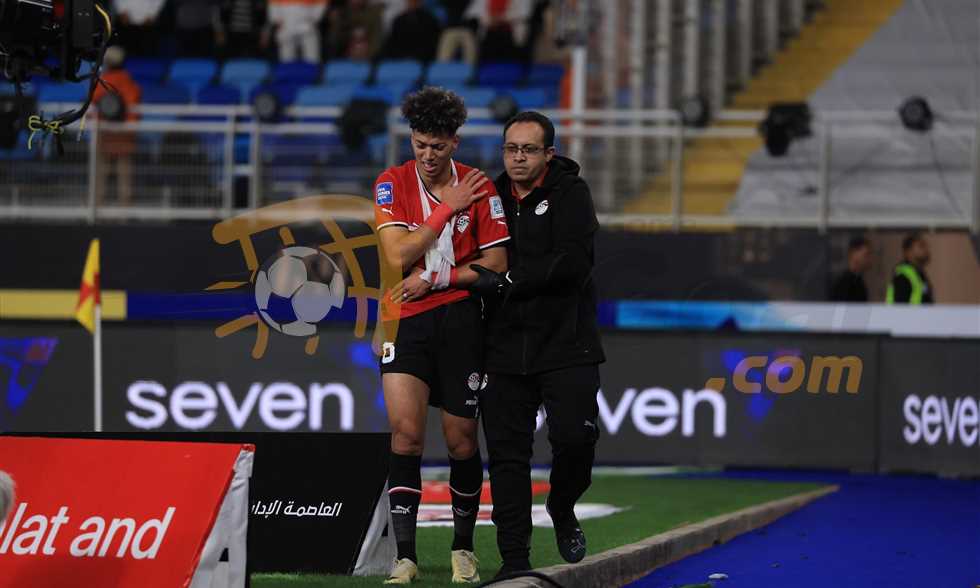 بعد إصابته في مباراه مصر ونيوزلندا.. رسميا الأهلي يعلن خضوع إمام عاشور لجراحة في الكت