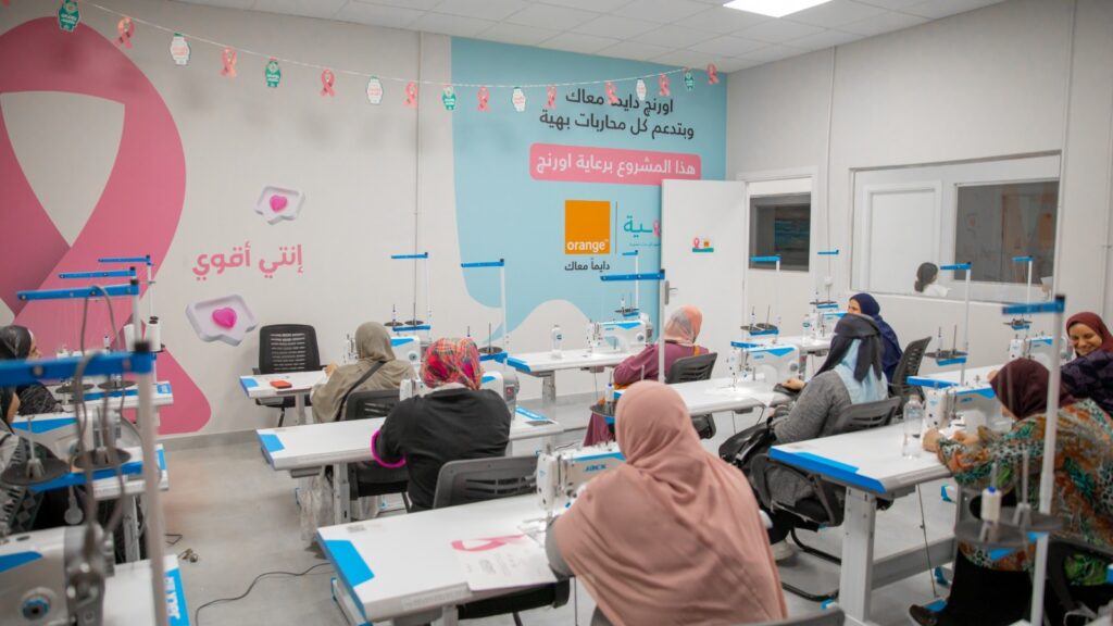 اورنچ تطلق مبادرات واسعة لدعم السيدات المصابات بسرطان الثدي في رمضان 2024