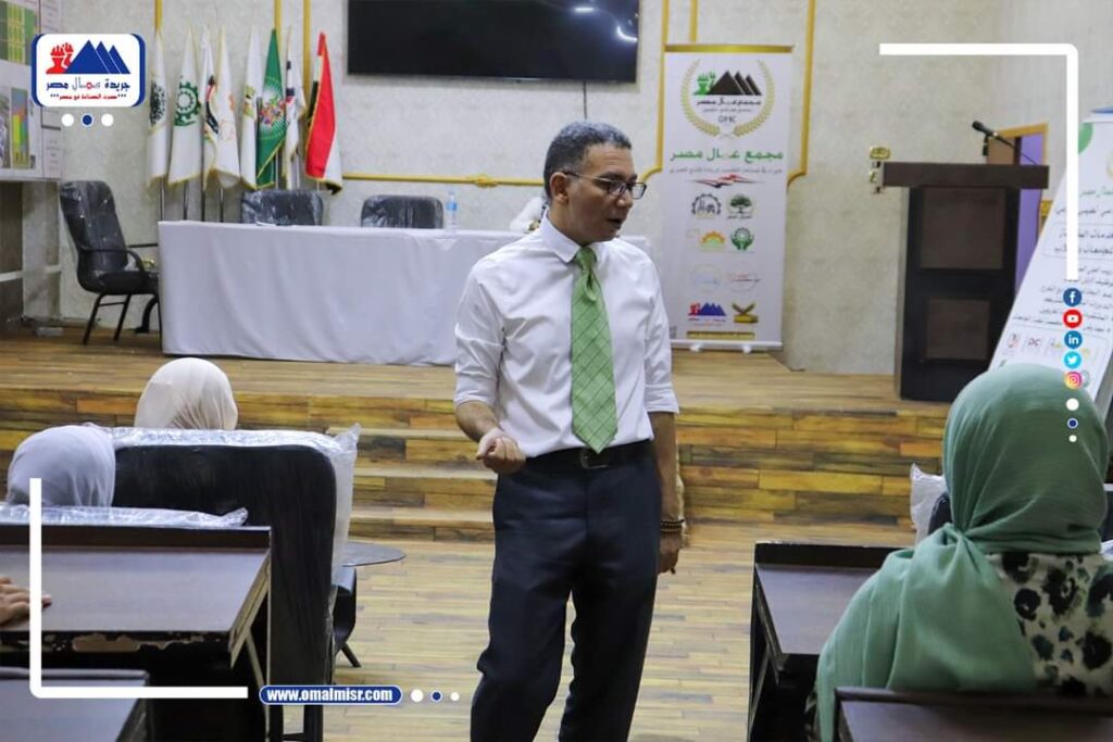 عمرو الصواف “مدير الموارد البشرية بمجمع عمال مصر ” يلقي محاضرة بعنوان ” الاستعداد لسوق العمل ” لطلاب جامعة الدلتا واكتوبر التكنولوجية 