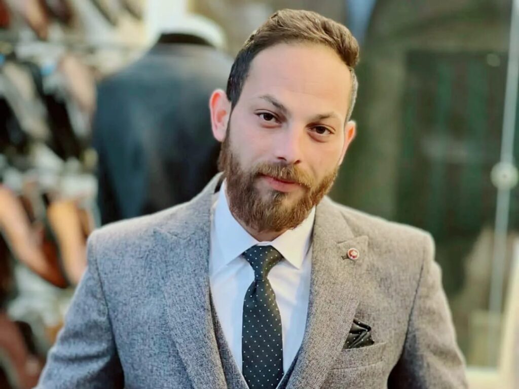 المهندس محمد مجدي نوار والمنافسة الصيفية في سوق الاقمشة