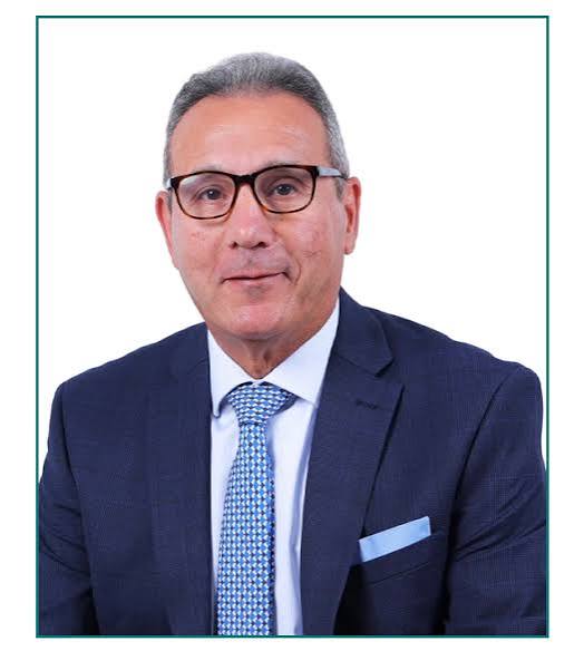 البنك الأهلي المصري يخفض عائد الشهادة البلاتينية إلى 16% لمدة 3 سنوات.. ومحمد الأتربي الرئيس التنفيذي: تم تعديل العائد المتدرج السنوي ليصل إلى22%، و17.50%، و13% على الترتيب