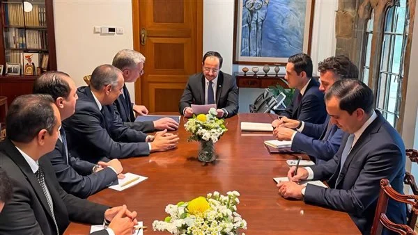 وزير البترول ورئيس قبرص يستعرضان آخر خطط ربط حقول الغاز القبرصية بالتسهيلات المصرية